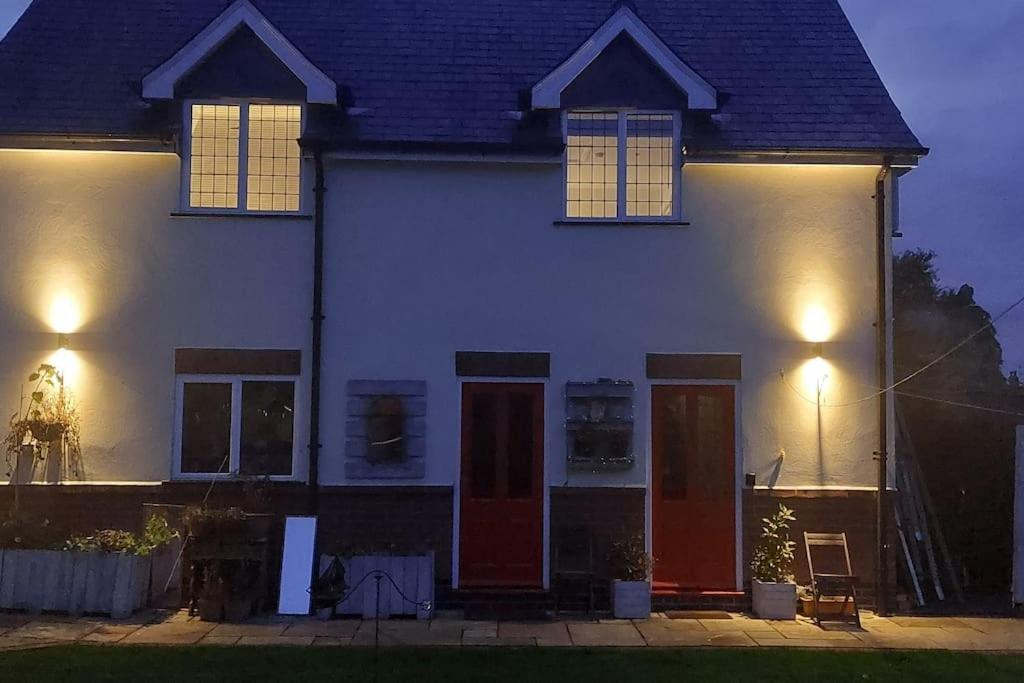 Peaceful Self Contained Studio In Lovely Garden. Hinckley Exterior foto
